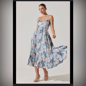 ASTR Maeve Pleated Midi Dress